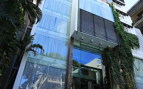 Valentine Hotel